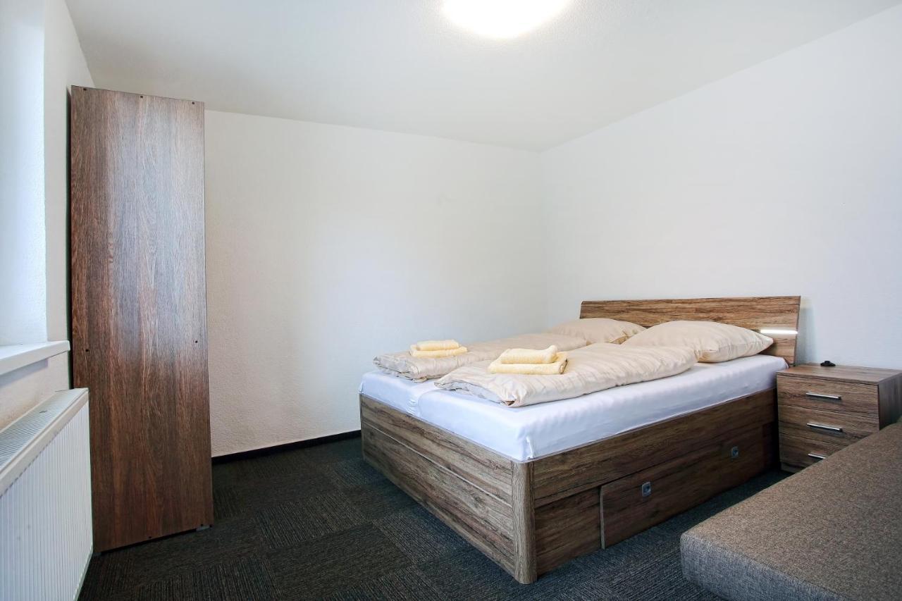 Apartmany Za Rohom Липтовски-Микулаш Экстерьер фото